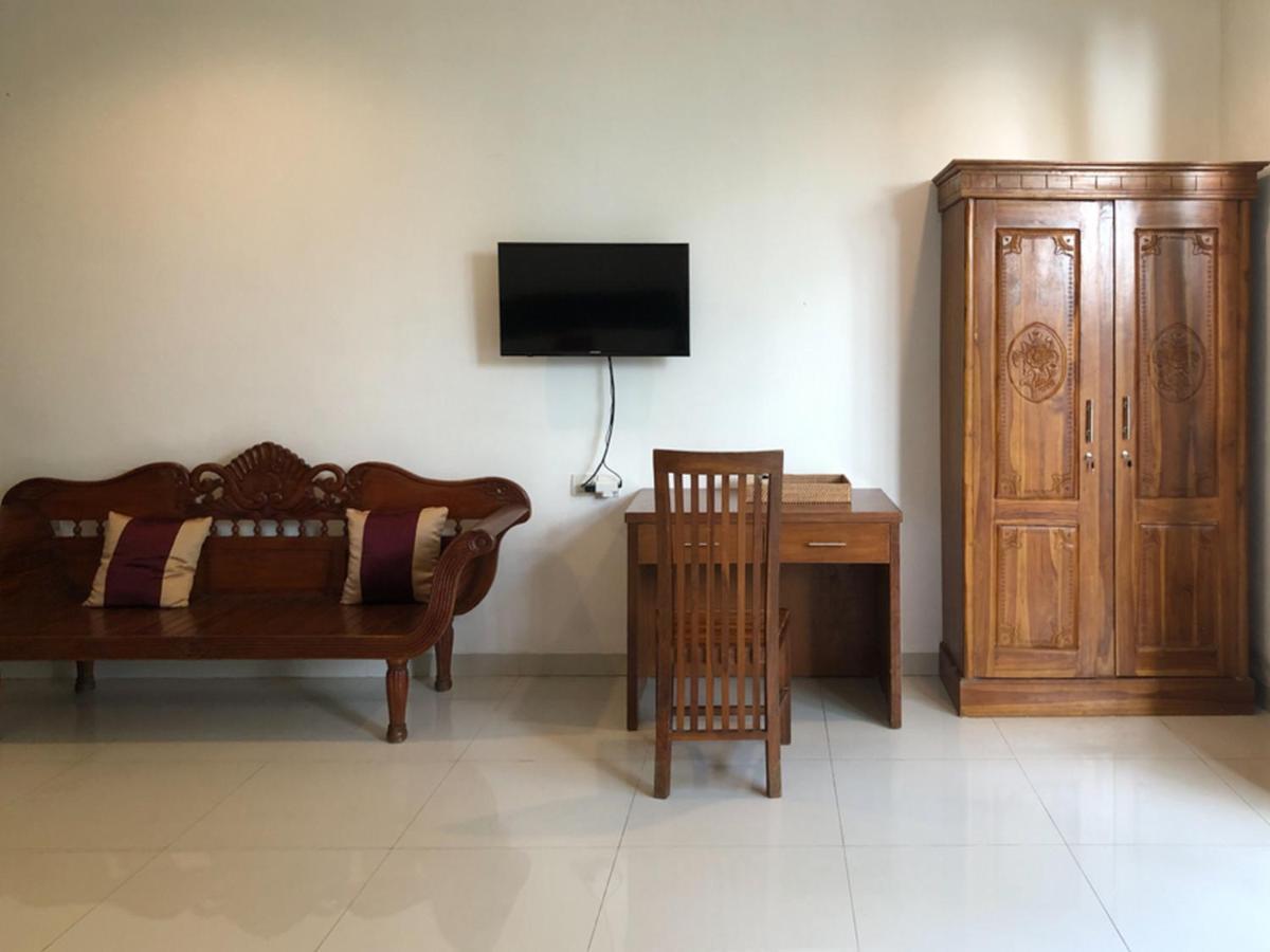 Reddoorz Plus Near Dreamland Beach Jimbaran Kültér fotó