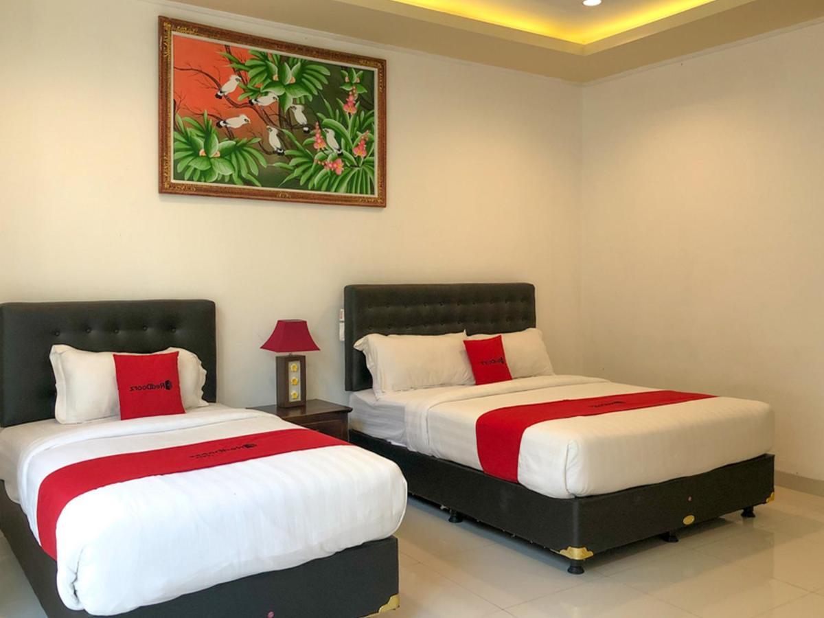 Reddoorz Plus Near Dreamland Beach Jimbaran Kültér fotó