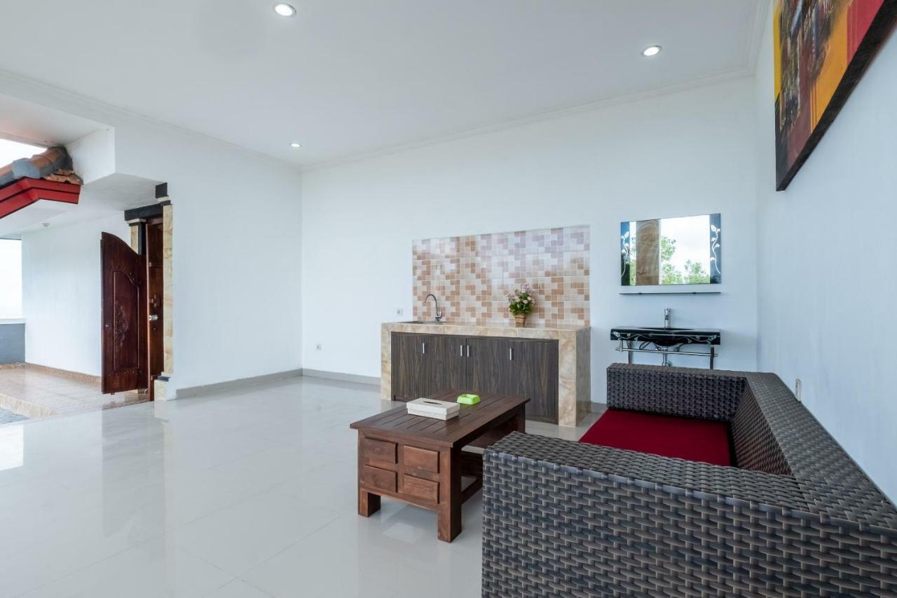Reddoorz Plus Near Dreamland Beach Jimbaran Kültér fotó