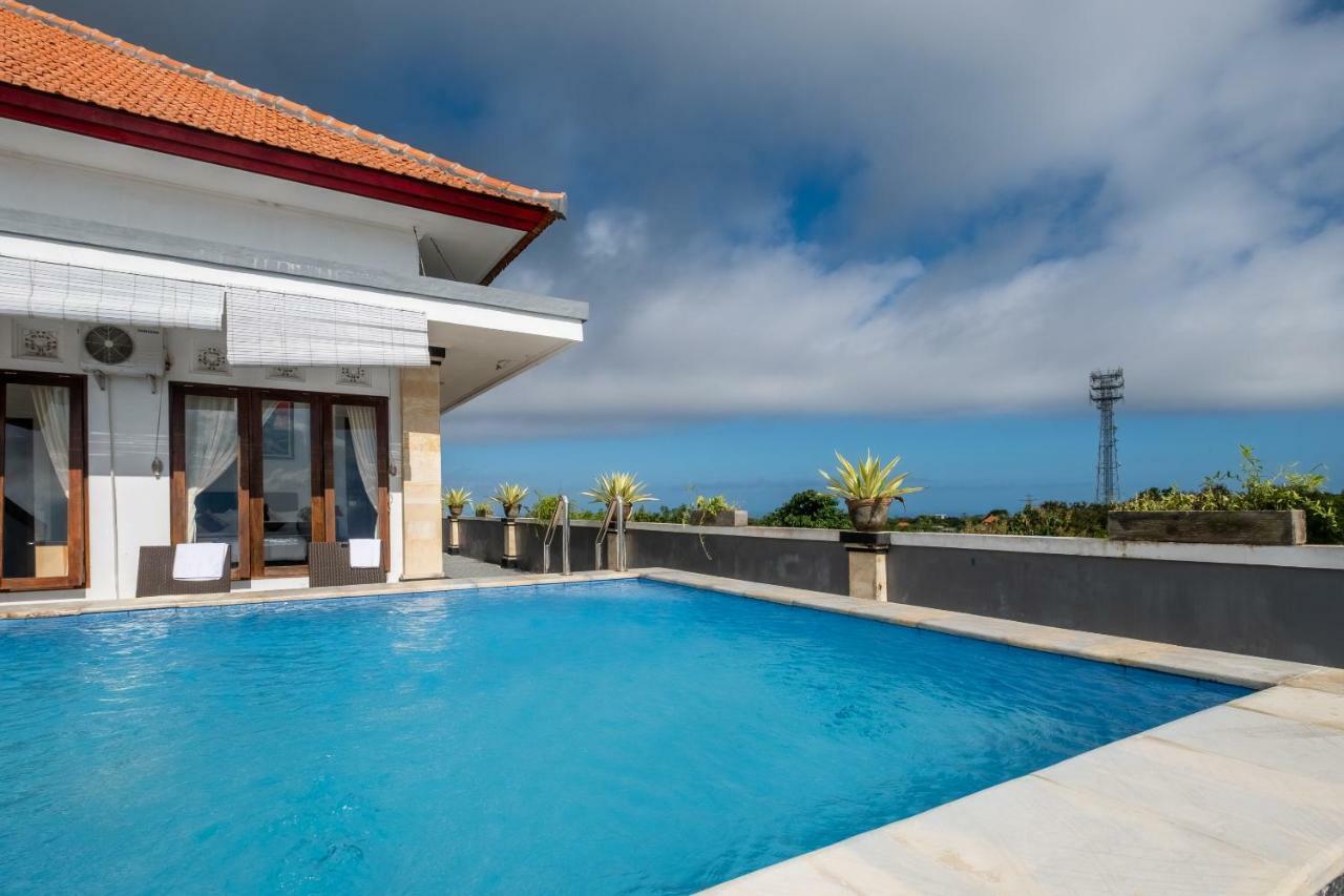 Reddoorz Plus Near Dreamland Beach Jimbaran Kültér fotó